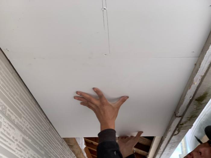 柳井市にて軒天の張り替え工事をケイカル板でしました｜ガイソー周南店｜住まいの外装リフォーム専門店