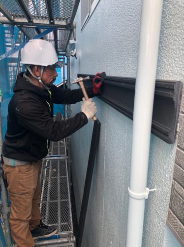 周南市で幕板と笠木を取り付けました ガイソー周南店 住まいの外装リフォーム専門店