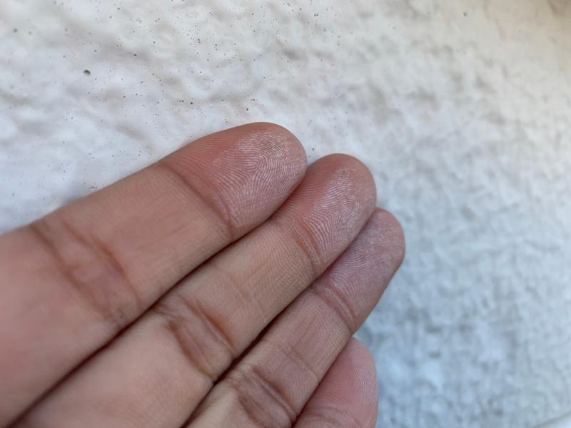 下松市で外壁塗装の見積もり 手に白い粉が付く チョーキング ガイソー周南店 住まいの外装リフォーム専門店