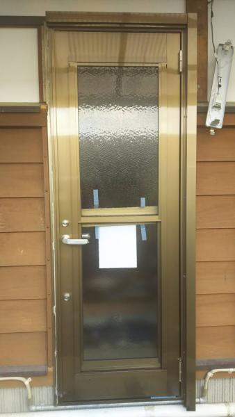 山口市 K様邸 勝手口ドアの交換工事 ガイソー周南店